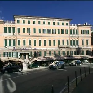 3* Hotel Mediterranee