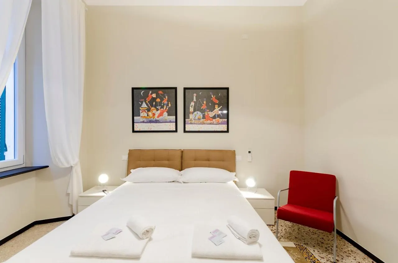 Joivy Modern Flat In The Perfect Centre Of Genoa Apartment